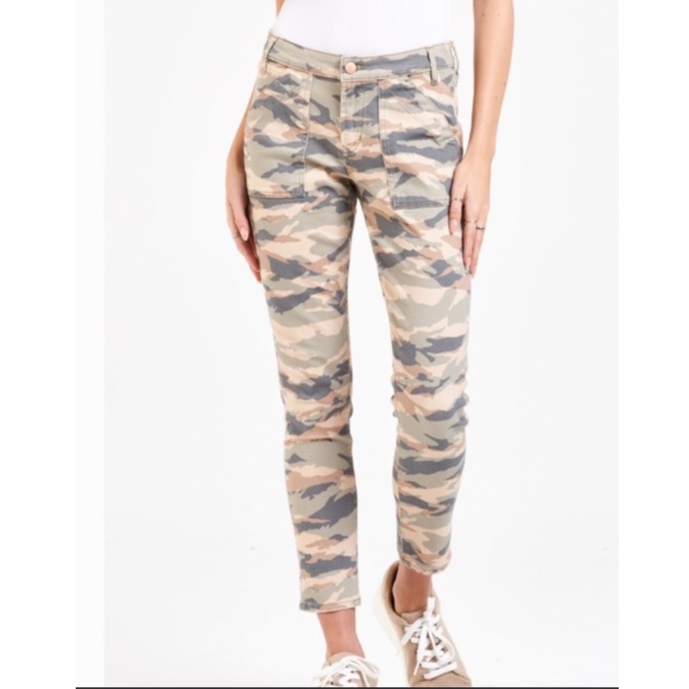 Dear John Gisele Camo Utility Pants High Rise Slim Fit Tan Olive Size 33